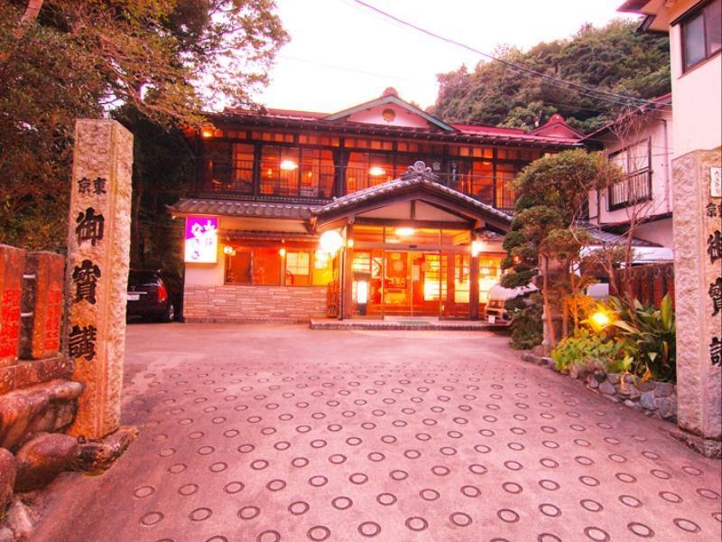 Sansou Nagisa Hotel Isehara Buitenkant foto
