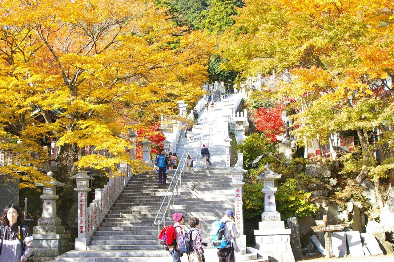 Sansou Nagisa Hotel Isehara Buitenkant foto