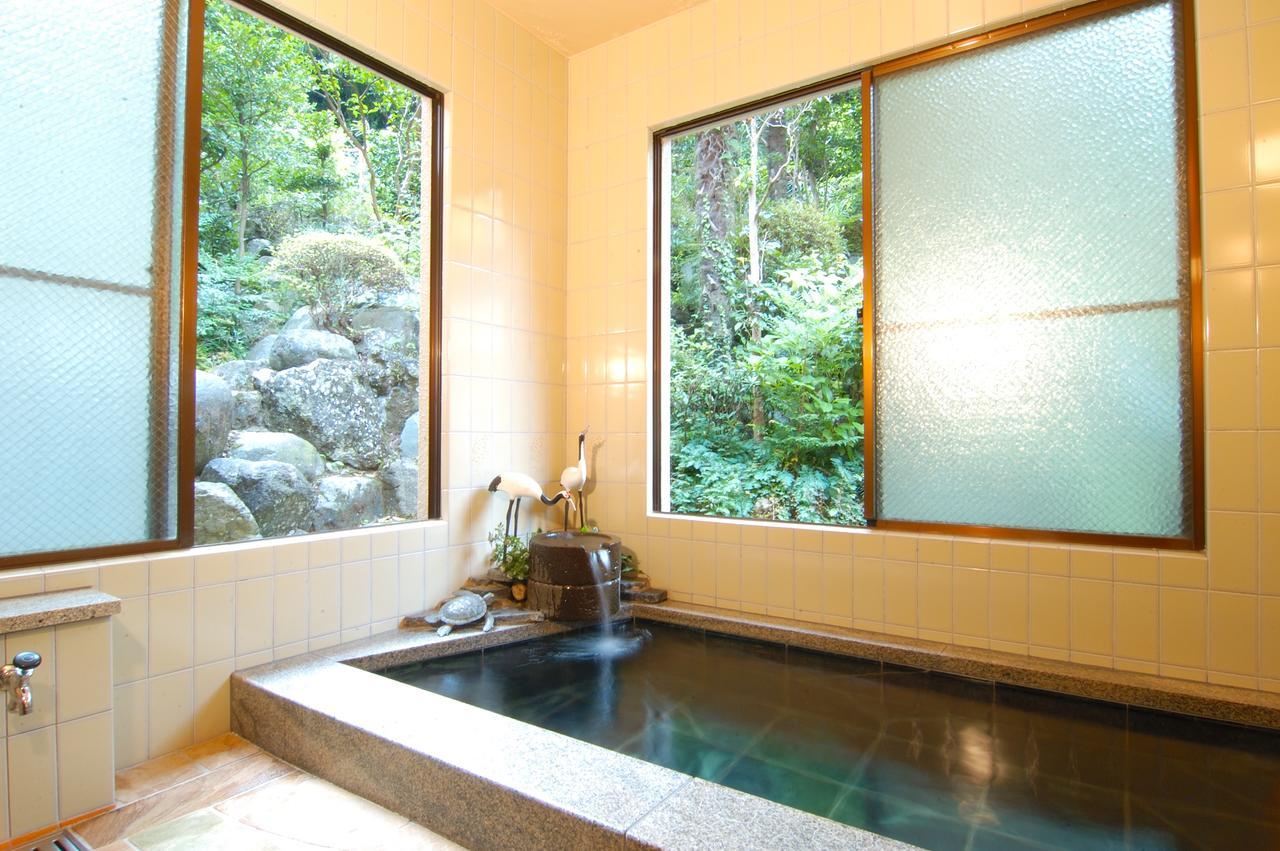 Sansou Nagisa Hotel Isehara Buitenkant foto